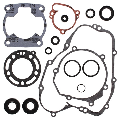 Complete engine gasket set w/ oil seals